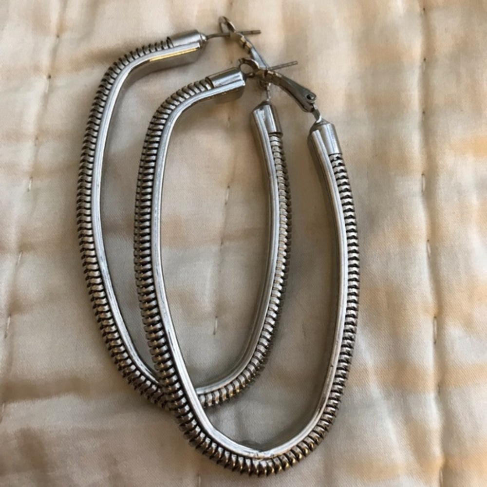 5/$15 Silver-tone Oval Hoop Earrings